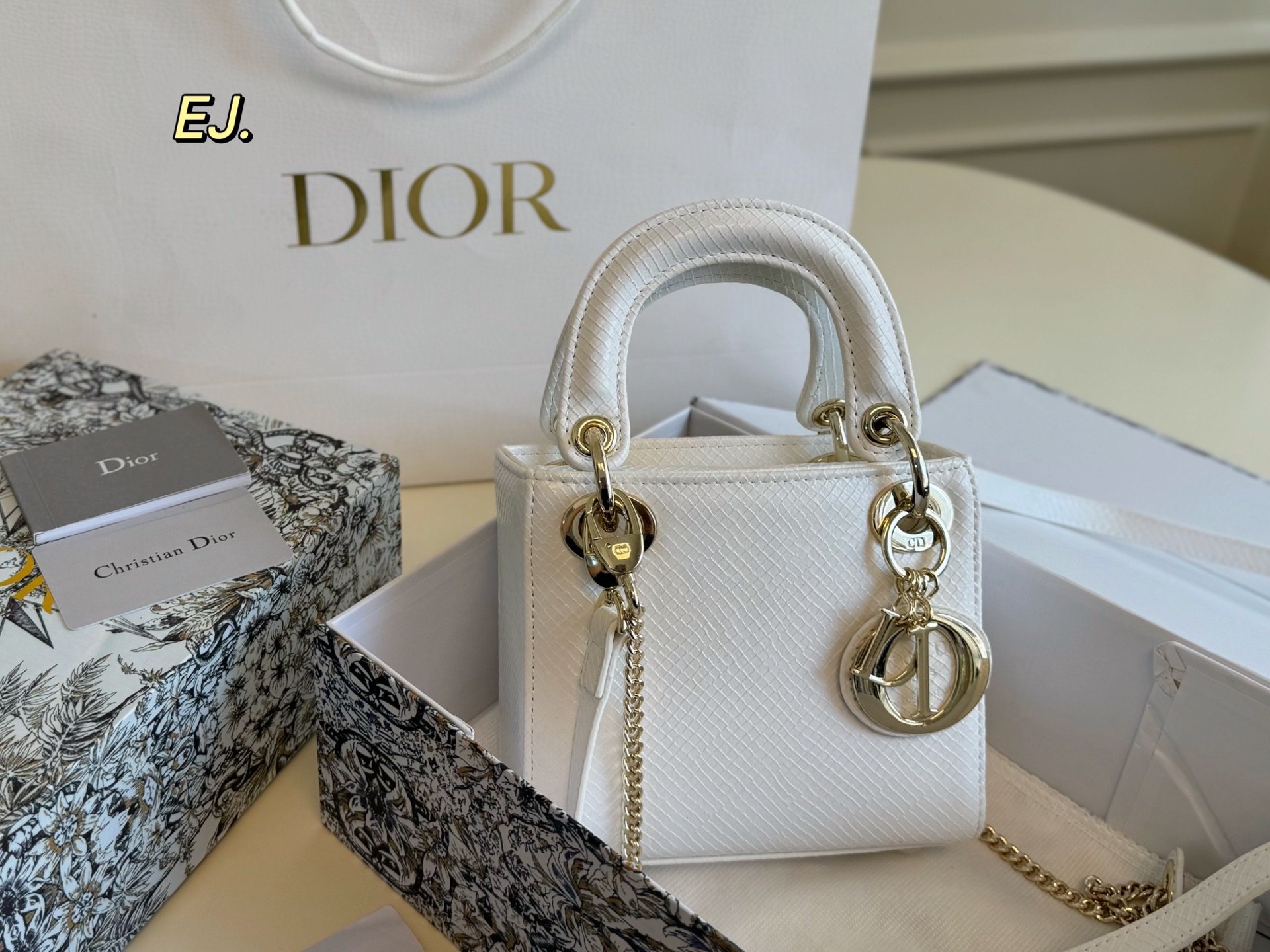 DIOR bag 50